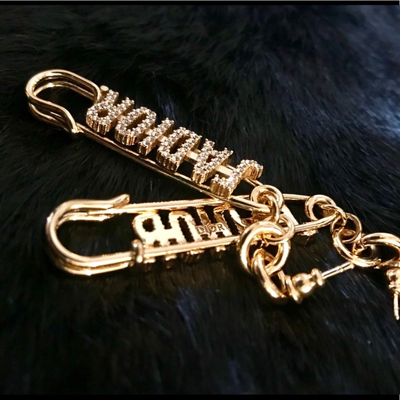 J’Adior Namesake Strauss & Gold - Picture 10 of 15